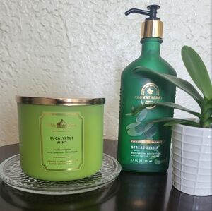 Bath and Body Candle